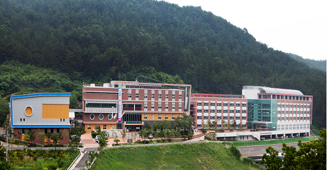 구미시선산청소년수련관의 사진 1